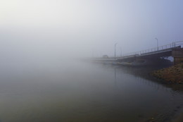 Мост в никуда. / Туман на реке.