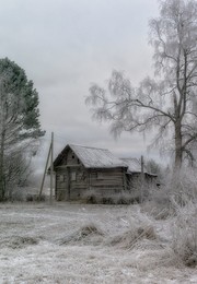 Отшельник / Деревня лес зима