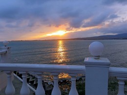 У САМОГО ЧЁРНОГО МОРЯ. / ГЕЛЕНДЖИК.ВЕСНА.МАРТ.