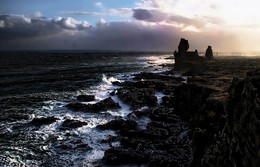 На краю земли / Один из мрачноватых уголков Исландии