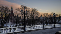 Мартовский вечер / Москва