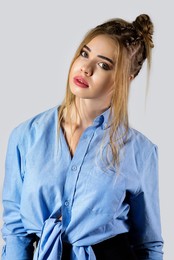 Верхний пучок / модель Ксюша Кошкарёва
причёска Галина Князева
ассистент Николай Корнилов