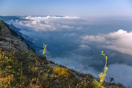 Over mountains and forests, and seas... / Крым, Ай-Петри.

http://www.youtube.com/watch?v=-WJLOLehLrI