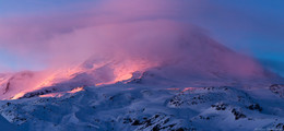 Эльбрус на закате / Северный Кавказ