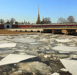 Апрель / СПб