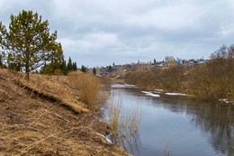 Весеннее утро на берегу р.Барзас / Апрель месяц, Кемеровская область, река Барзас, утро.