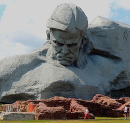 Мужество солдата / Монумент &quot;Мужество&quot; в Брестской крепости