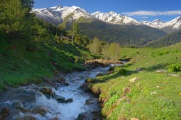 Май в горах / Архыз