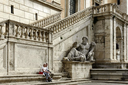 Рим. Былое и думы. / Античная статуя, символизирующие Нил на Капитолийском холме в Риме.