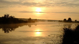 Утро на озере Сосновое. / ***