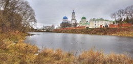 Успенский мужской монастырь Калужская Тихонова пустынь / Брянск