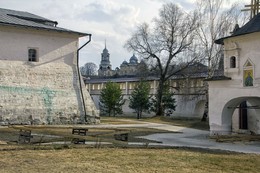 &nbsp; / Старица. В монастыре.