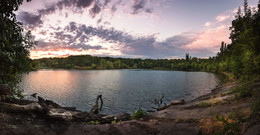 Закат над нашим озером / Путиловский лес