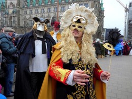 Venezianischer Karneval in Hamburg / Мужское дефиле