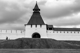 Вместе / Преображенская башня Казанского кремля.