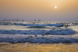 **Шторм.* / шторм,персидский залив,солнце