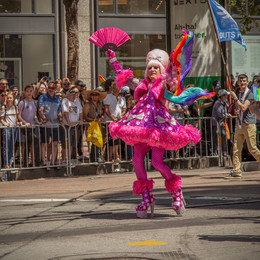 Розовое безумство / Из серии &quot;Гей парад в Сан Франциско&quot;.