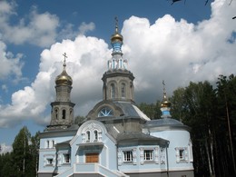 Церковь в честь Введения во храм Пресвятой Богородицы / посёлок (наукоград) Кольцово Новосибирской области