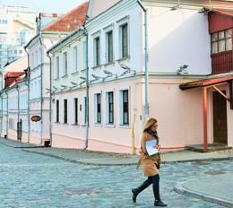 &quot;Меня не любит тот, кого люблю ...&quot; / &quot;Меня не любит тот, кого люблю,
 я не люблю того, кем я любима;
 к слезам немилого неумолима,
 сама перед любимым слезы лью ...&quot;
 Хуана Инес де ла Крус