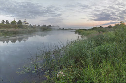 Утро в Кидекше / с. Кидекша
Церковь Бориса и Глеба (1152 г.) - самый древний каменный храм Владимиро-Суздальской земли. Был построен при Юрии Долгоруком.