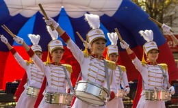 &nbsp; / Барабанщицы.