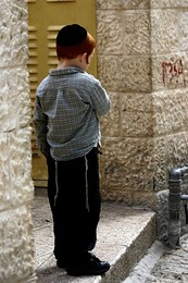 В Иерусалиме. / Мальчик в Иерусалиме.