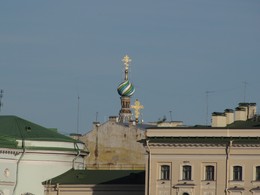 Где-то вдалеке / Вид с Васильевской стрелки на купол храма Спас на Крови