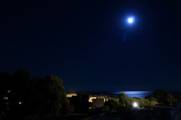 Лунный автобан / Луна над Средиземным морем.