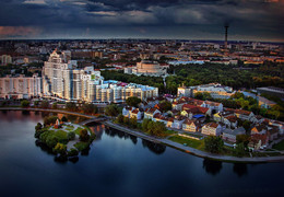 Последний луч заката над городом / Фото вечерний Минск с высоты птичьего полета,
Фото Минска в высоком разрешении,
Photo by Sergey-Nik-Melnik, Fotosfera69, 
Презентация фотоальбома «Вечерний Минск с высоты» . https://sergeynikmelnik.blogspot.com/2016/04/blog-post_4.html