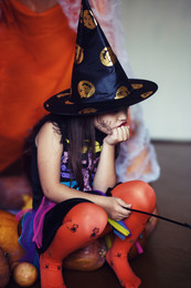 ведьмы - это обиженные феи / ***