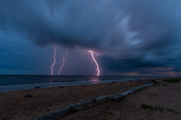 Lightning / Lightning by Baltic Sea