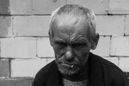 Михаил Салтыков с Большой Филёвской / Бездомный Человек