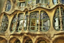 Casa Batlló / Illa de la Discòrdia.
Barcelona, Cataluña, España.
www.flickr.com/photos/alena_romanenko/2851685324
