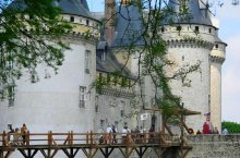 Sully-sur-Loire / Chateau de Sully-sur-Loire , France , centre