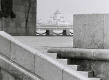 stone stairway / stone stairway