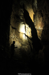 На темной стороне / Пещеры Кавказа.