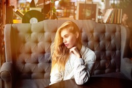Ангел октября / модель Дарья Басина