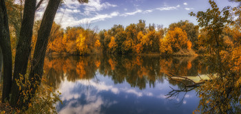 Короткая, но дивная пора / Осень на берегах Северского Донца. 

http://www.youtube.com/watch?v=ztYROIvhD5A