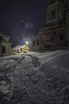 Зимняя зарисовка / Зимний вечер в деревне.Тихо,тихо,только снег под ногами скрипит.