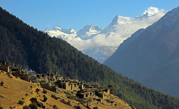 Чиару / Непал. Гималаи. Селение Чиару