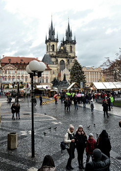 Рождественские ярмарки. / Староместская площадь Праги (Чехия) |