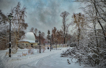 Летняя эстрада зимой. / Сокольники.