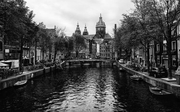 Пешая прогулка по Амстердаму / Амстердам. Церковь Святого Николая.Май 2017 года