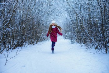 Зимняя пробежка / модель Юлиана Смирнова