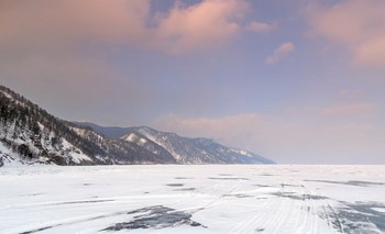 Мороз, снег, лёд / По Байкалу в морозный день