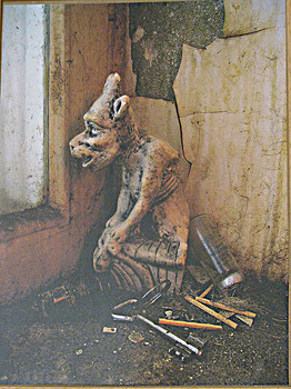 Смешно живете, господа... / Жизнь за окном смешит