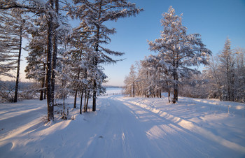 Зимняя дорога / Окрестности п.Маган, Якутия