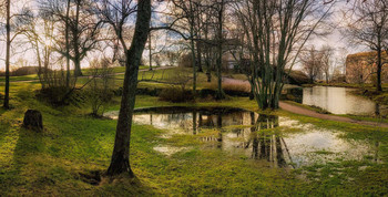 Оттепель в Суоменлинне / Хельсинки, Свеаборг или по-фински Суоменлинна. Снято на новогодние праздники, где-то 29 - 30 декабря 2013.

http://www.youtube.com/watch?v=20sAkiGbIWY