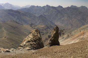 Скалы-останца / Таджикистан. Фанские горы