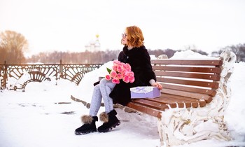 Розовые розы / модель Карина Шевцова
причёска Галина Князева